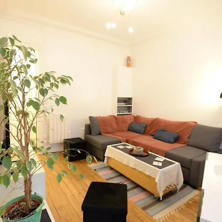Nice Apt In The Heartof Paris Daire Paris