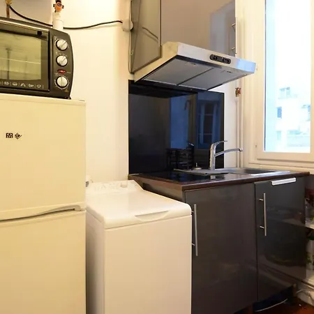 Daire Nice Apt In The Heartof Paris